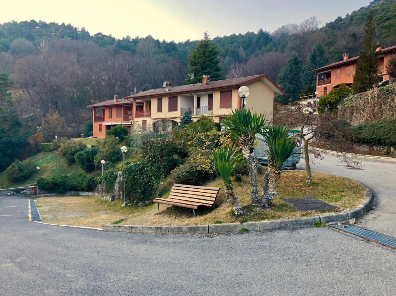 Le Terrazze Vista Lago Piscina Tennis Parking Wi-Fi Menaggio Extérieur photo