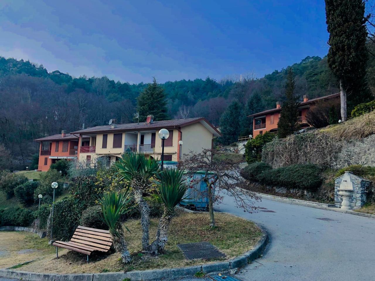 Le Terrazze Vista Lago Piscina Tennis Parking Wi-Fi Menaggio Extérieur photo